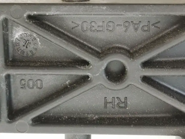 Hyundai ix35 (2009 - 2013) Наружная ручка задней двери — фото 15