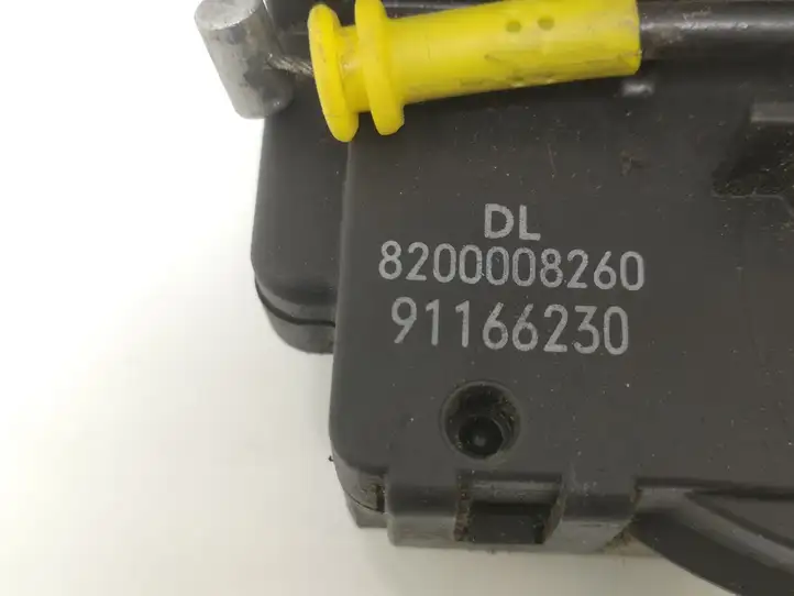 Renault Trafic II (X83) (2002 - 2014) 8200008260 Замок ручки двери — фото 2