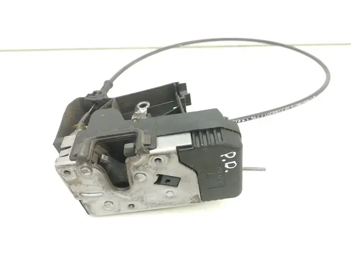 Renault Trafic II (X83) (2002 - 2014) 8200008248 Замок ручки двери — фото 4