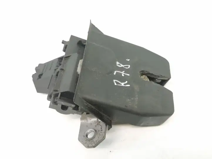 Ford Focus (2011 - 2015) 8M51R442A66C8 Замок крышки багажника — фото 7
