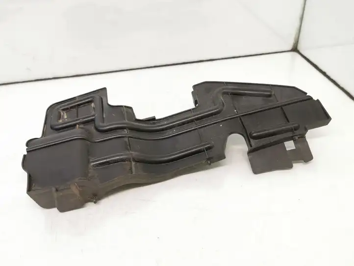 Toyota Avensis T250 (2006 - 2009) 5329405040 Дефлектор воздуха — фото 1