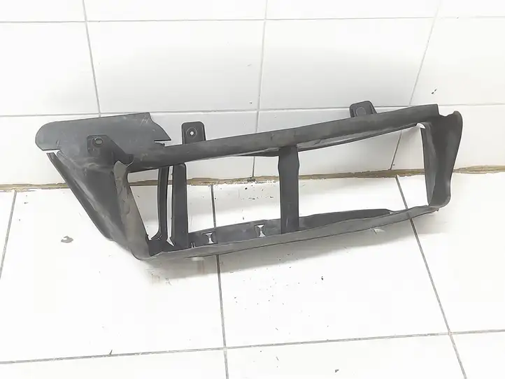 Ford Focus (2011 - 2015) BM518314CC Дефлектор воздуха — фото 4