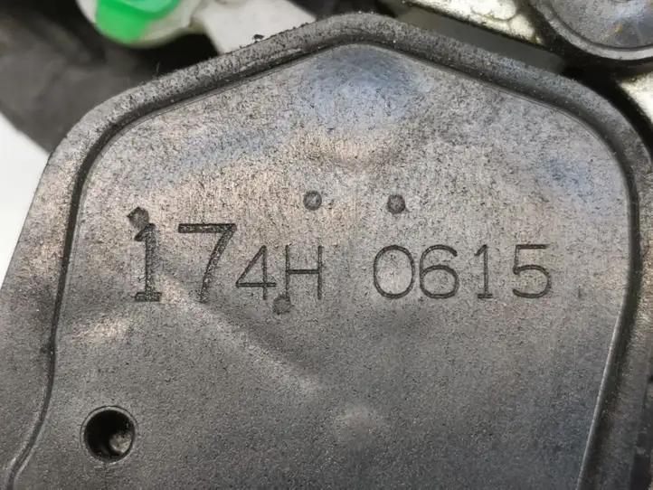 Suzuki Grand Vitara I (1998 - 2005) 174H0615 Замок задней двери — фото 6