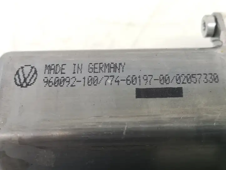 Volkswagen PASSAT B6 (2005 - 2010) 1K0959704P Стеклоподъемник задней двери — фото 4