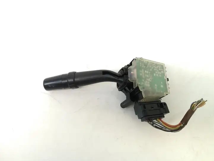 Toyota Corolla Verso E121 (2004 - 2007) 8465205150 Переключатель стеклоочистителей — фото 3