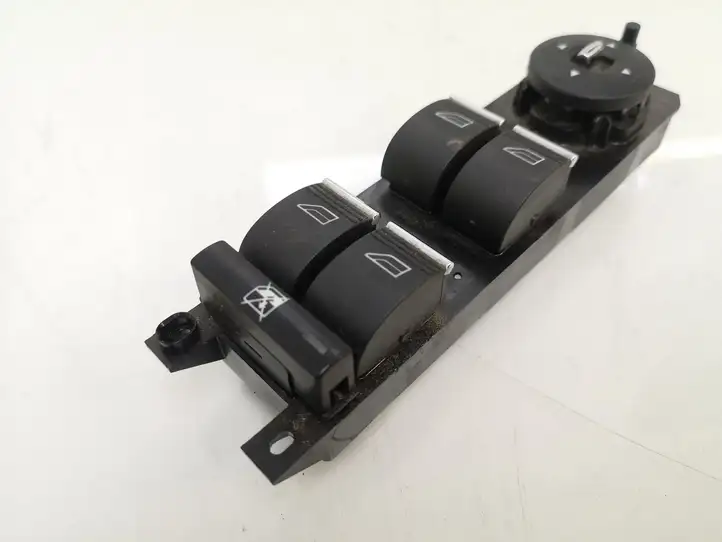 Ford Focus (2011 - 2015) AM5T14A132CA Кнопка стеклоподъемников — фото 1