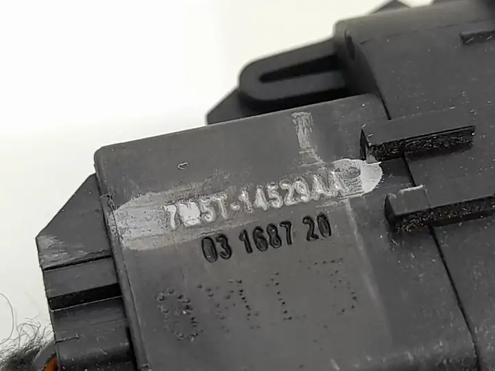 Ford Focus (2011 - 2015) 7M5T14529AA Кнопка стеклоподъемников — фото 3