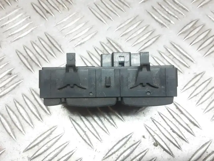 Ford Mondeo Mk III (2000 - 2007) 1S7T14A132BD Блок кнопок стеклоподъемников — фото 2