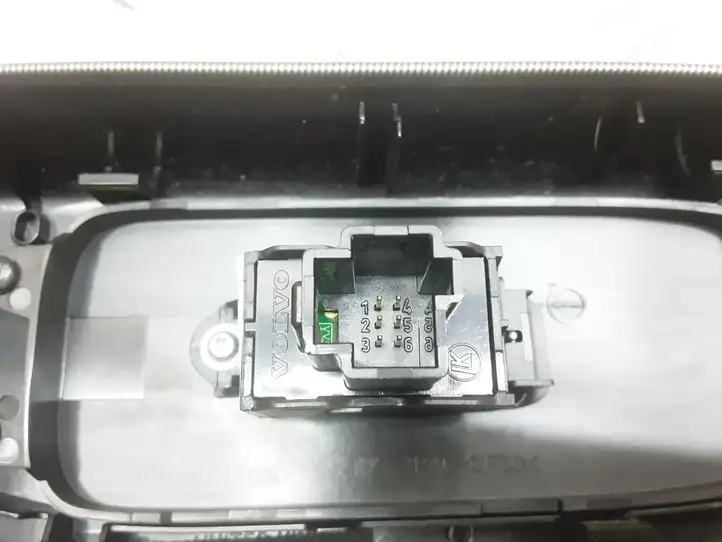 Volvo V50 (2004 - 2008) 97623 Кнопка стеклоподъемников — фото 3