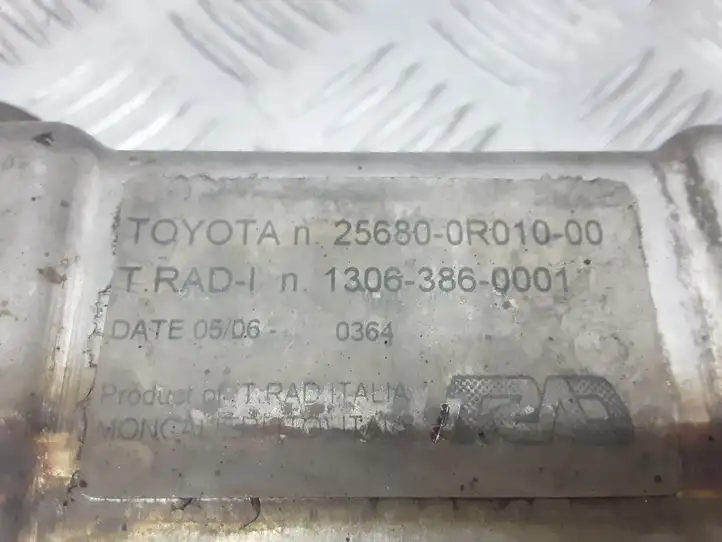 Toyota Avensis T250 (2003 - 2006) 256800R01000 Охладитель клапана EGR — фото 2
