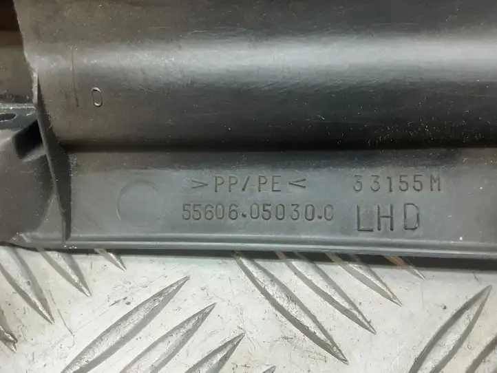 Toyota Avensis T250 (2003 - 2006) 5560605030C Прочие детали салона — фото 3