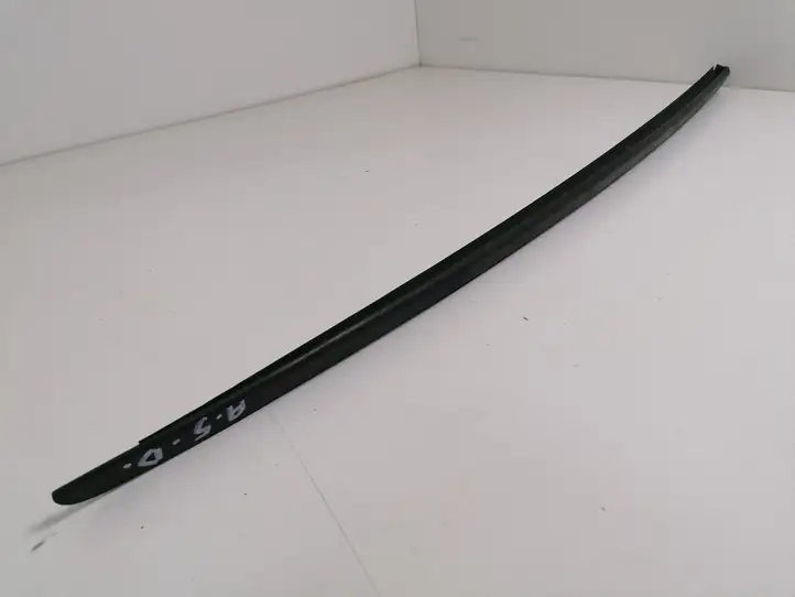 Audi A5 8T 8F (2007 - 2011) 8T0854328A Накладка стоек лобового стекла — фото 1