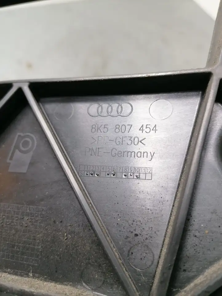 Audi A4 S4 B8 8K (2007 - 2011) 8K5807454 Кронштейн заднего бампера — фото 3