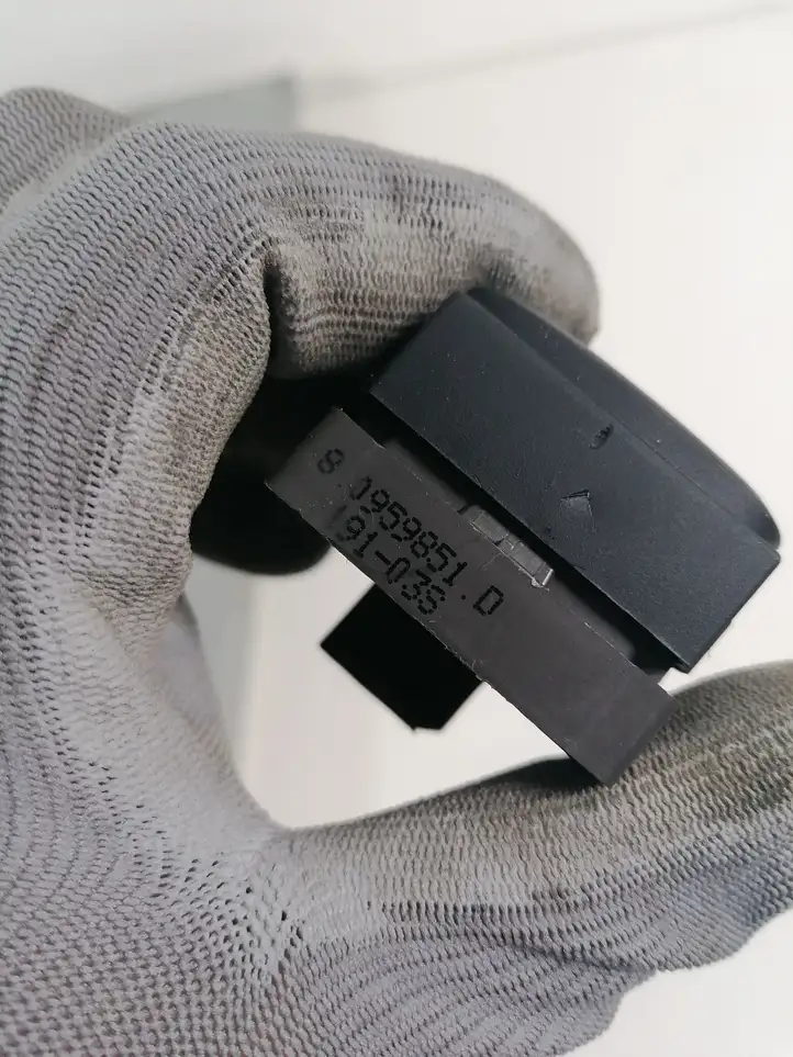 Audi A5 8T 8F (2007 - 2011) 8K0959851D Кнопка стеклоподъемников — фото 2