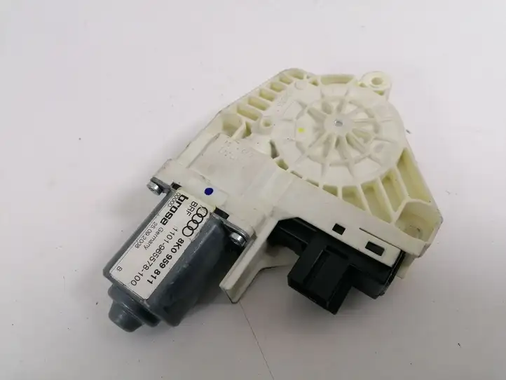 Audi A4 S4 B8 8K (2007 - 2011) 8K0959811 Стеклоподъемник задней двери — фото 1