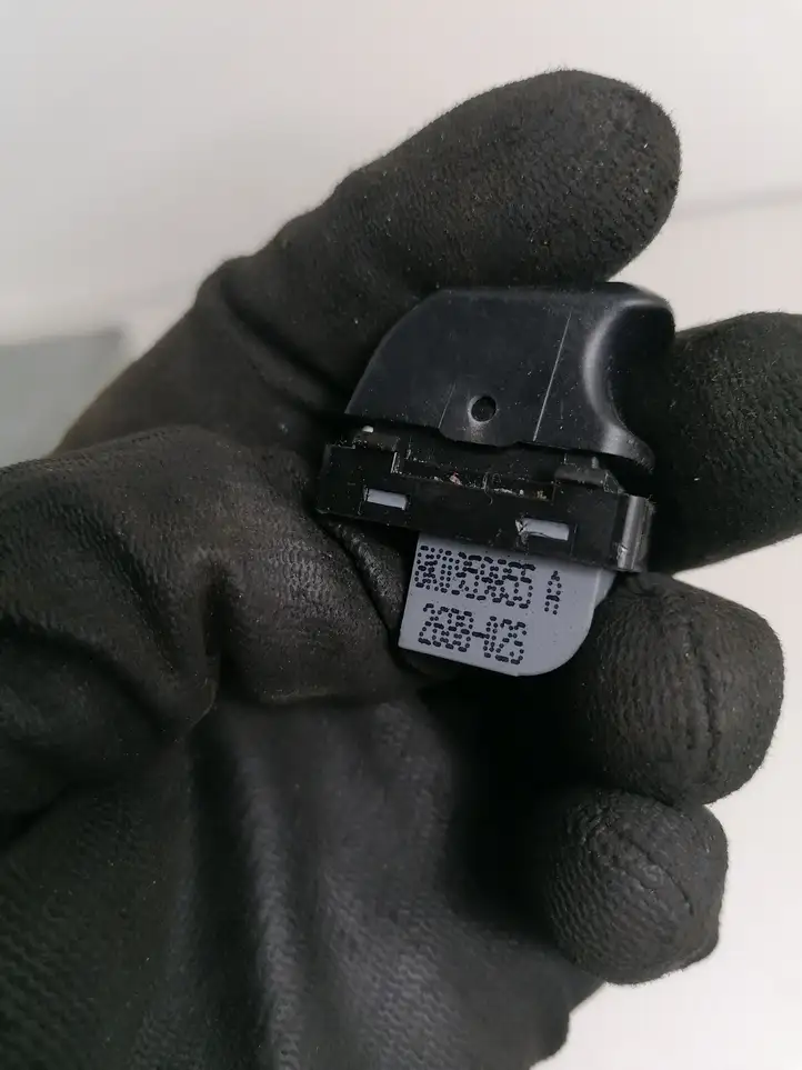 Audi A4 S4 B8 8K (2007 - 2011) 8K0959855A Кнопка стеклоподъемников — фото 2