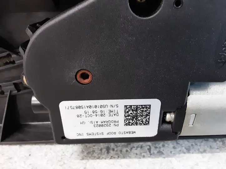 Cadillac ATS (2012 - 2019) 23282355 Комплект люка крыши — фото 7