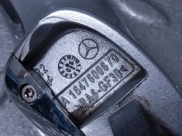 Mercedes-Benz ML W164 (2005 - 2011) A1647600670 Наружная ручка задней двери — фото 2