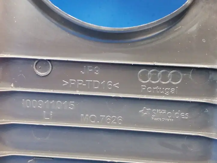 Audi A3/S3 8V (2012 - 2016) 8V5867243A Верхняя обшивка стойки B — фото 4