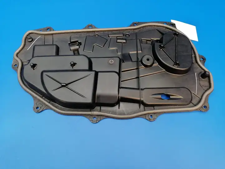 Land Rover Evoque II (2018 - ) K8D224766A Прочая отделка задней двери — фото 9