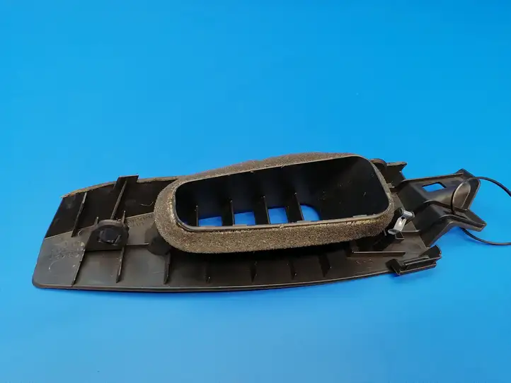 Nissan 370Z (2008 - 2014) 684211EA0A Боковой воздушный дефлектор — фото 12