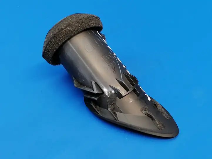 Nissan 370Z (2008 - 2014) 687401EB0A Боковой воздушный дефлектор — фото 9