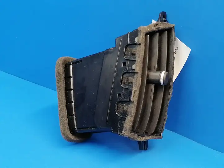 Nissan 370Z (2008 - 2014) 687501EA0A Боковой воздушный дефлектор — фото 2