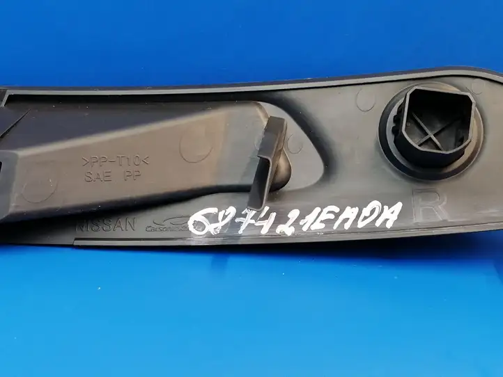 Nissan 370Z (2008 - 2014) 687421EA0A Воздушная решетка панели — фото 3