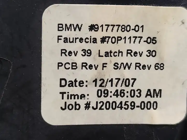 BMW X5 E70 (2006 - 2013) 9177780 Замок бардачка — фото 7