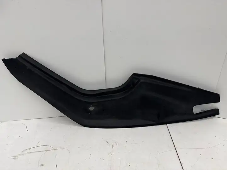 Tesla Model S (2012 - 2016) 100632700E Обшивка бардачка — фото 1