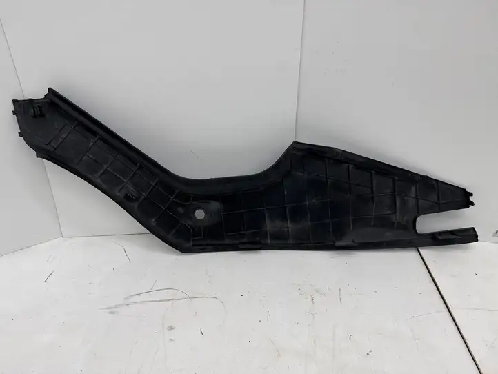 Tesla Model S (2012 - 2016) 100632800E Обшивка бардачка — фото 2