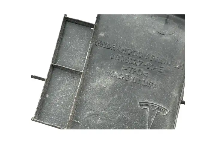 Tesla Model S (2012 - 2016) 100632700F Обшивка бардачка — фото 7