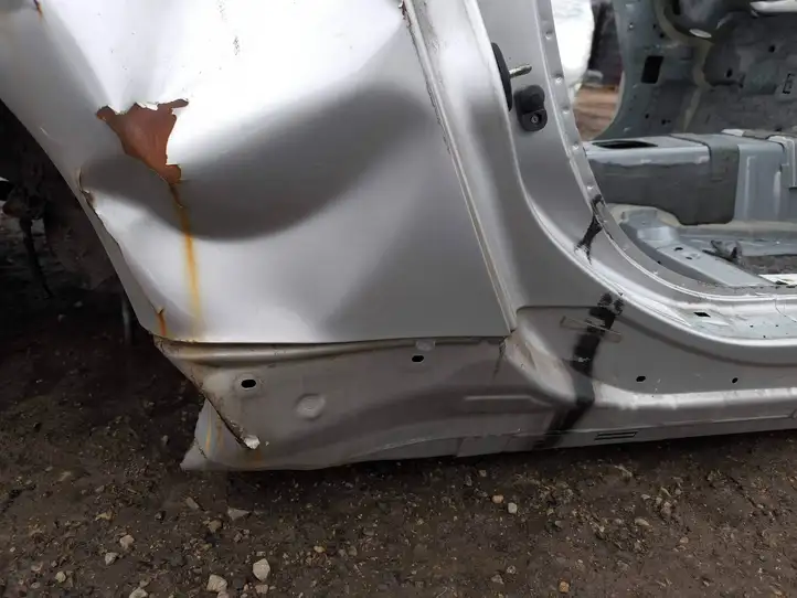 Nissan 370Z (2008 - 2014) Задний порог кузова — фото 4