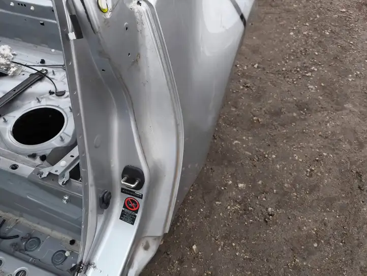 Nissan 370Z Задний порог кузова — фото 2