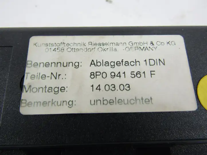 Audi A3/S3 8L (2000 - 2003) Вещевой ящик — фото 3