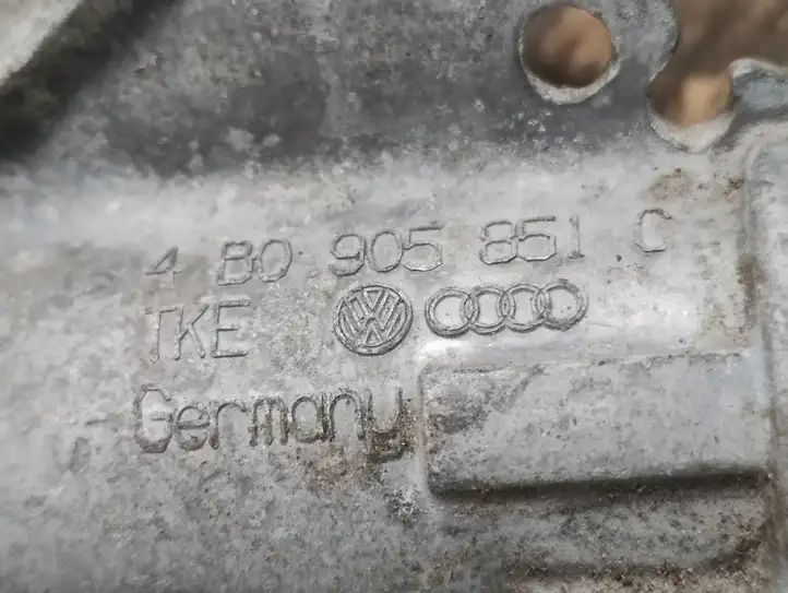 Audi A4 S4 B6 8E 8H (2000 - 2006) 4B0905851C Замок зажигания — фото 2