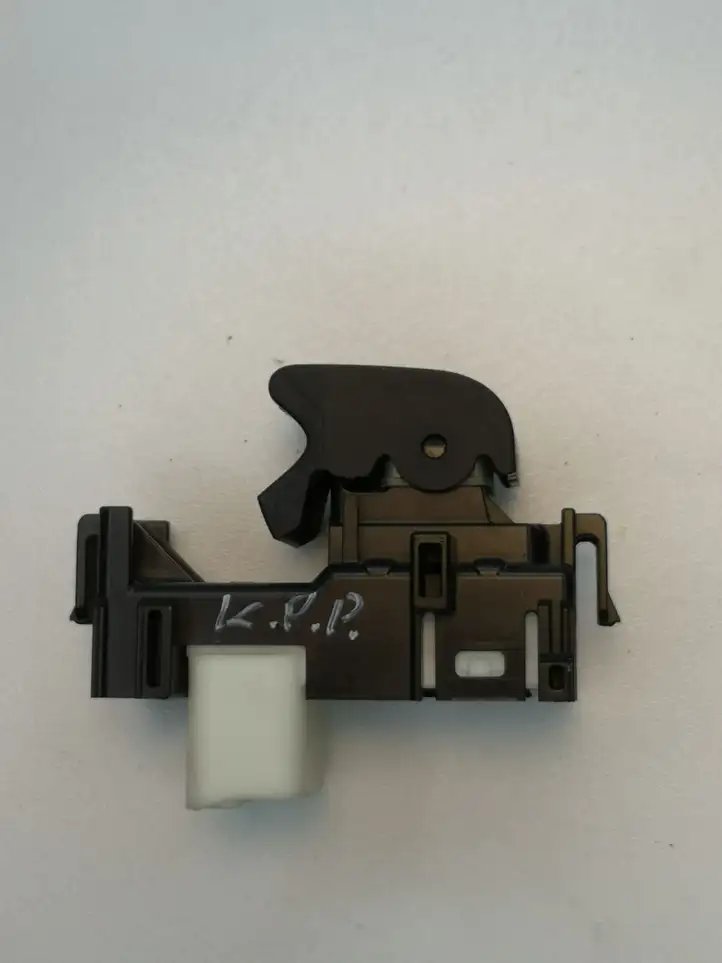 Toyota Yaris (2014 - 2019) 8292H83 Блок кнопок стеклоподъемников — фото 1