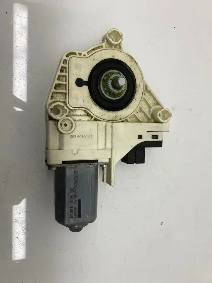 Audi A6 S6 C6 4F (2004 - 2008) 4F0959802C Стеклоподъемник задней двери — фото 3