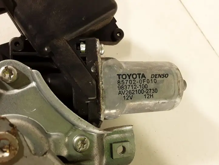 Toyota Yaris (2009 - 2012) 857020F010 Электростеклоподъемник передний (комплект) — фото 3