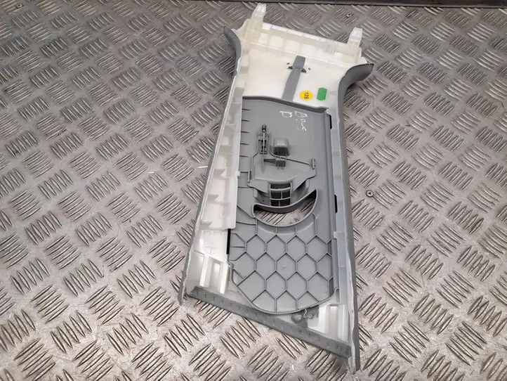 Audi A4 S4 B9 (2015 - 2019) 8W0867244C Верхняя обшивка стойки B — фото 3