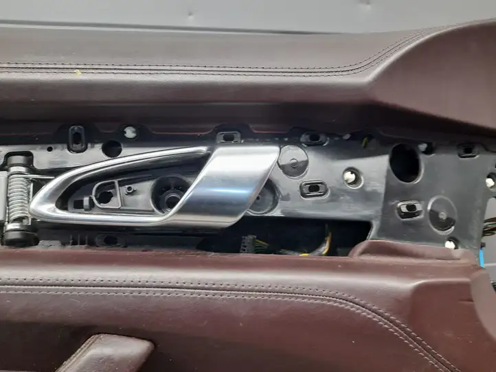 Porsche Panamera (970) (2009 - 2013) 970555301 Обшивка передней двери — фото 2