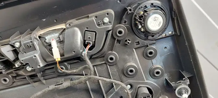 Audi Q5 SQ5 (2012 - 2017) 8R0867306 Обшивка задней двери — фото 14