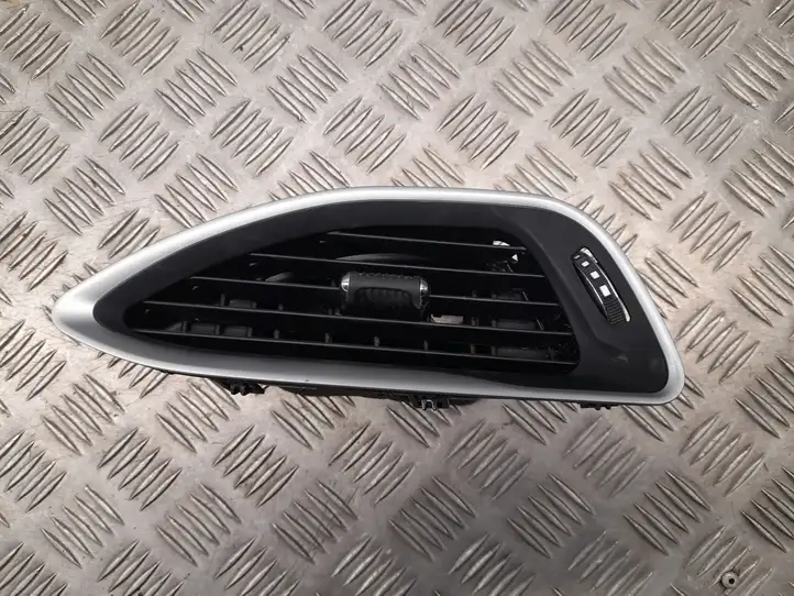 Chrysler Pacifica (2016 - ) 6EC021X9AC Боковой воздушный дефлектор — фото 7