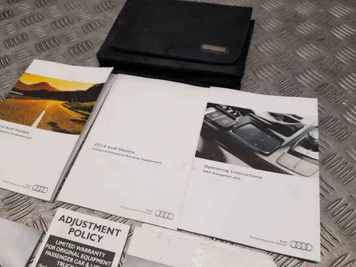Audi A6 C7 (2011 - 2014) Сервисная книжка — фото 2