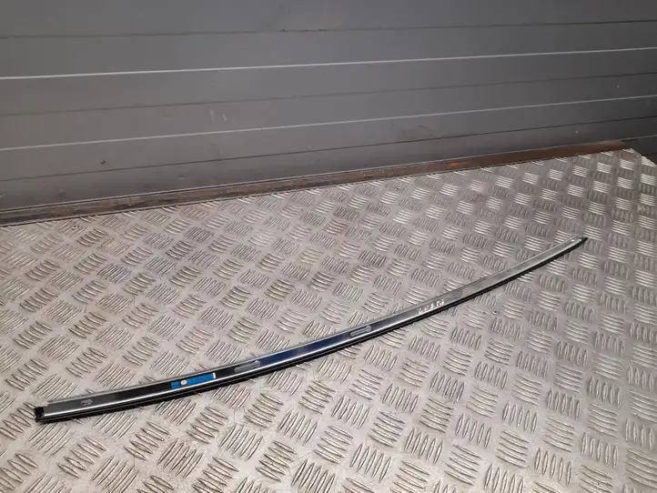 Mercedes-Benz E A207 (2010 - 2017) A2076730883 Накладка стоек лобового стекла — фото 4