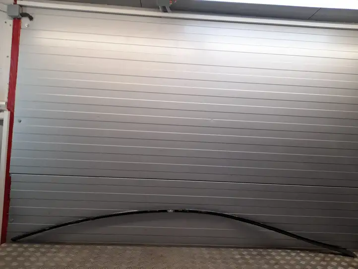 Mercedes-Benz CLS C218,X218 (2011 - 2017) A2186900182 Молдинг крыши — фото 1
