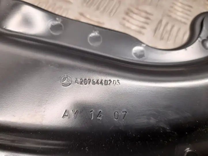 Mercedes-Benz E A207 (2010 - 2017) A2076440205 Другая часть кузова — фото 2