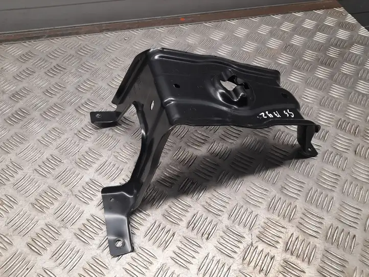 Audi A5 (2016 - ) 8W0802715C Кронштейн запасного колеса — фото 1