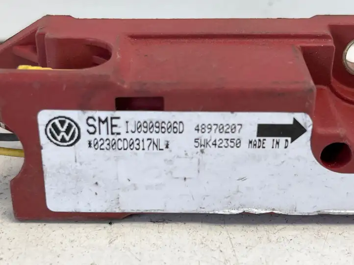 Volkswagen Golf IV (1998 - 2005) 1J0909606D Датчик удара SRS — фото 2