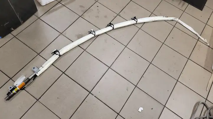 Volvo S40 (2007 - 2012) Боковая подушка безопасности шторка — фото 1